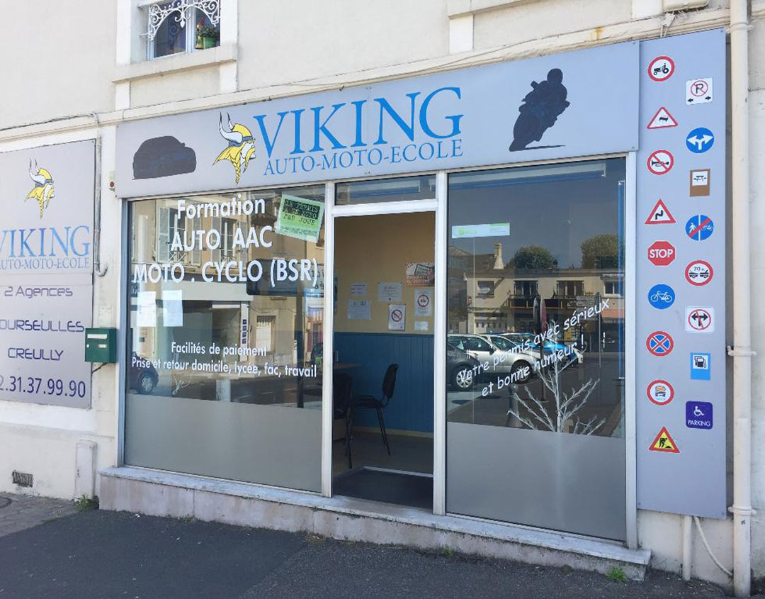 ancienne enseigne viking auto ecole courseulles sur mer