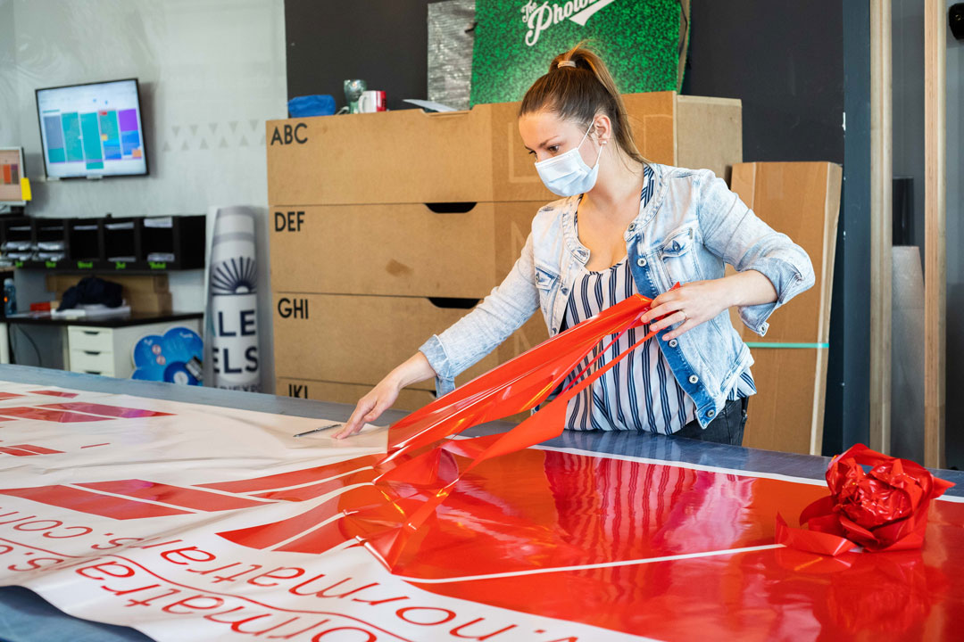 atelier adhesif habillage vehicule publicite