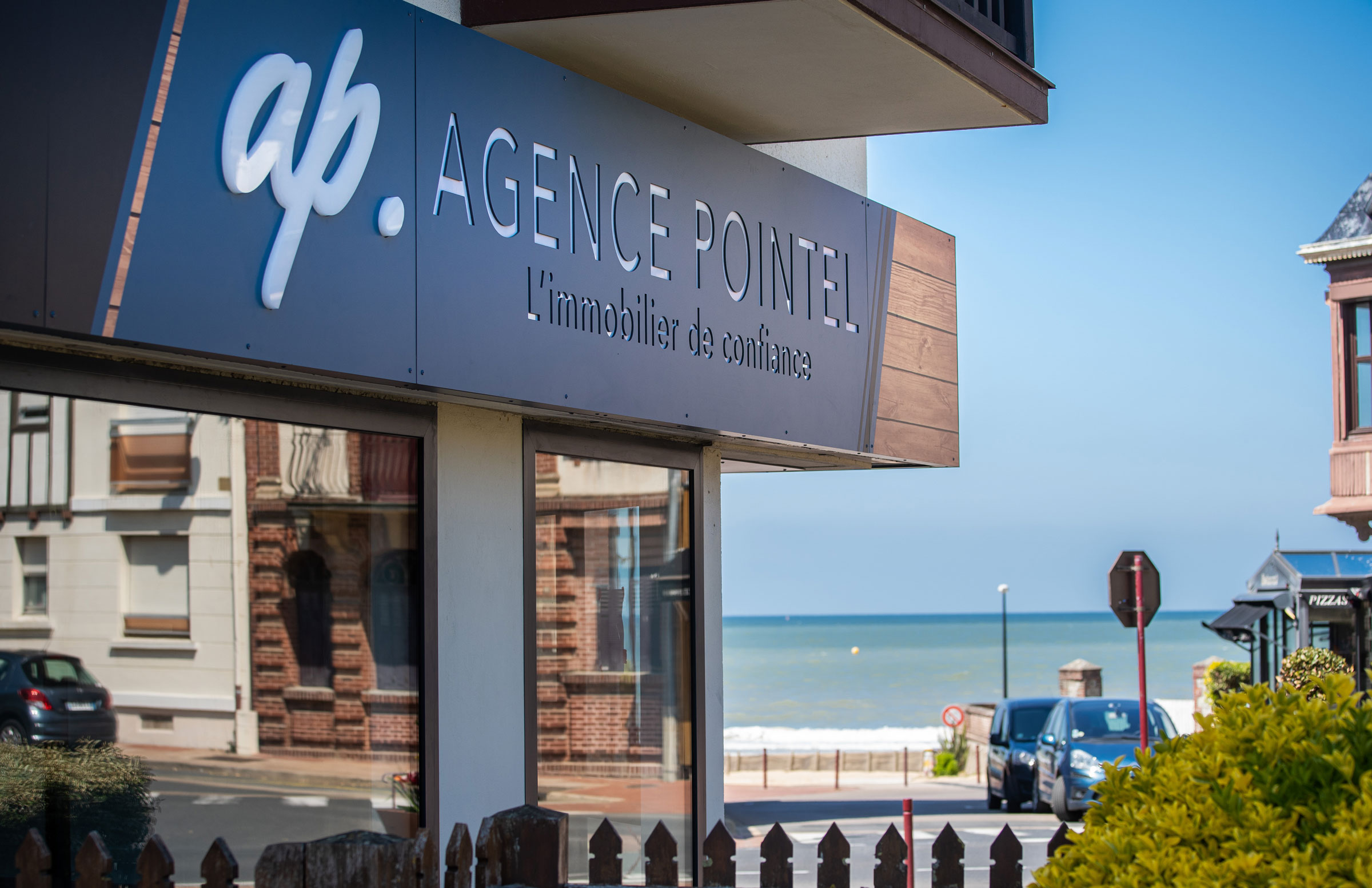 enseigne-lumineuse-houlgate-agence-immobiliere-pointel enseigne lumineuse houlgate agence immobiliere pointel