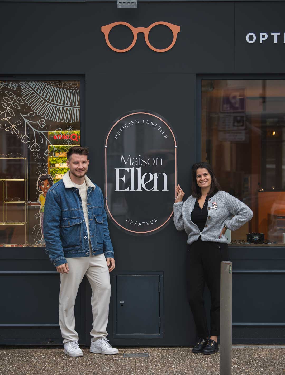 Maison Ellen à Douvres-la-Délivrande : une façade et une enseigne repensées avec élégance