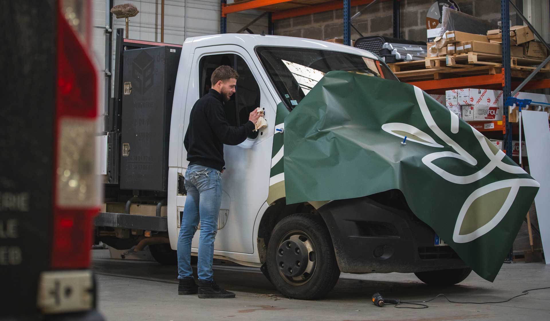 Marquage véhicule Grimpe Paysage | Total covering camion benne